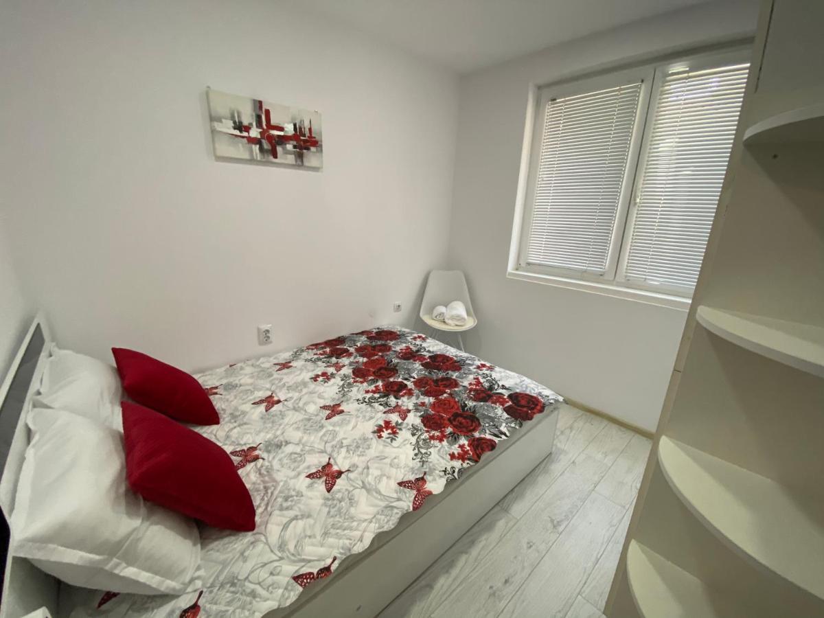 Simona Apartment 布尔加斯 外观 照片